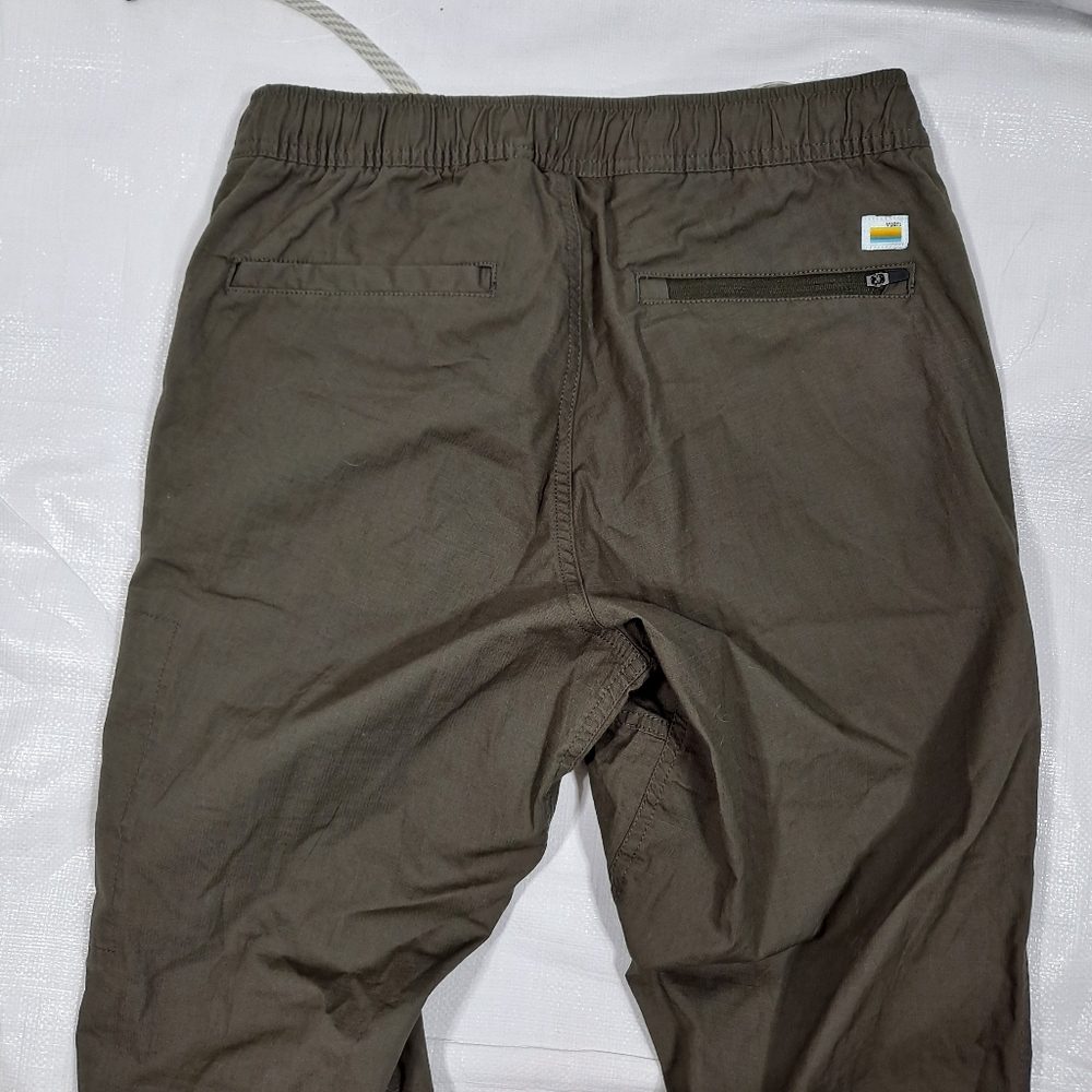 Vuori Green Ripstop Pants NWOT - Picture 8 of 13